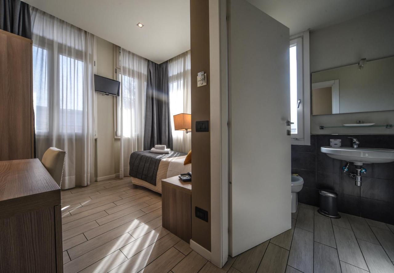 Hotel Zara Milano Luaran gambar