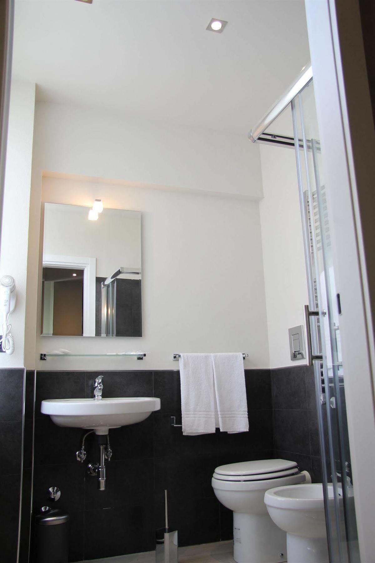 Hotel Zara Milano Luaran gambar